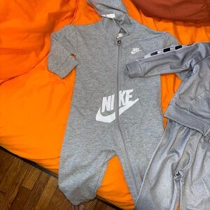 Nike Kids Gray One Piece Footie